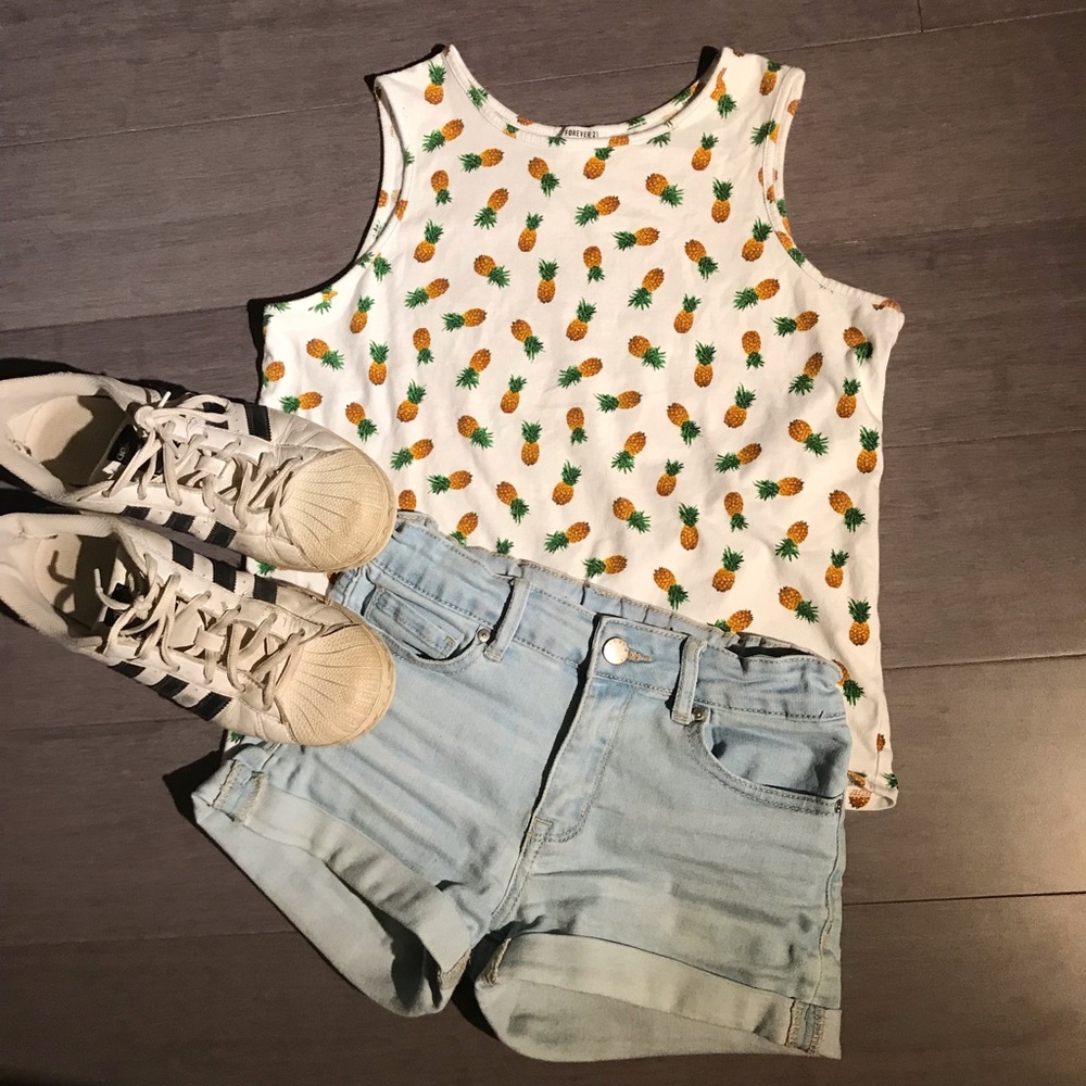 Pineapple tank